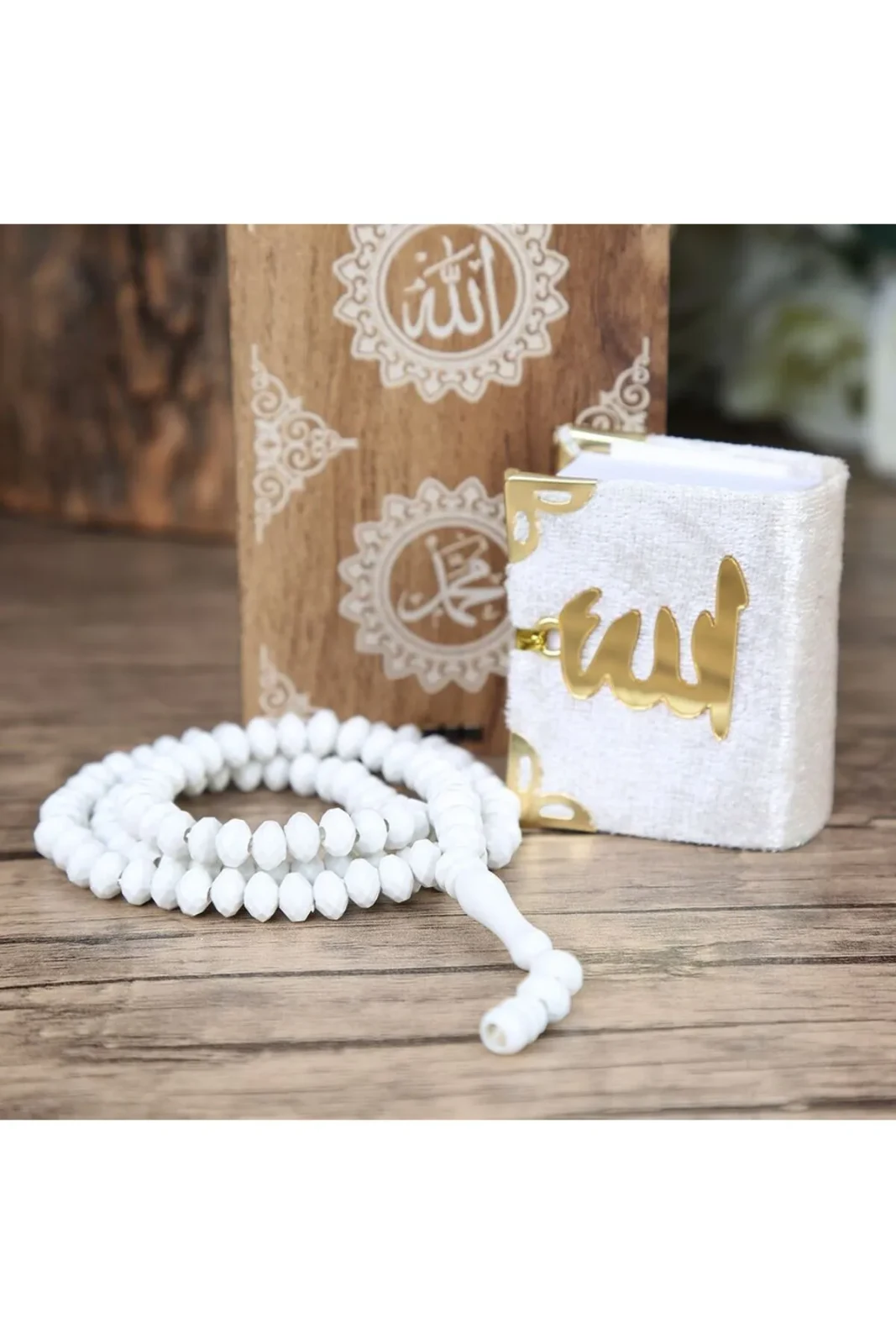 Mini Ahşap Kutuda Mini Kur’an-ı Kerim & Siyah Kristal Tesbih (13X7CM) 2