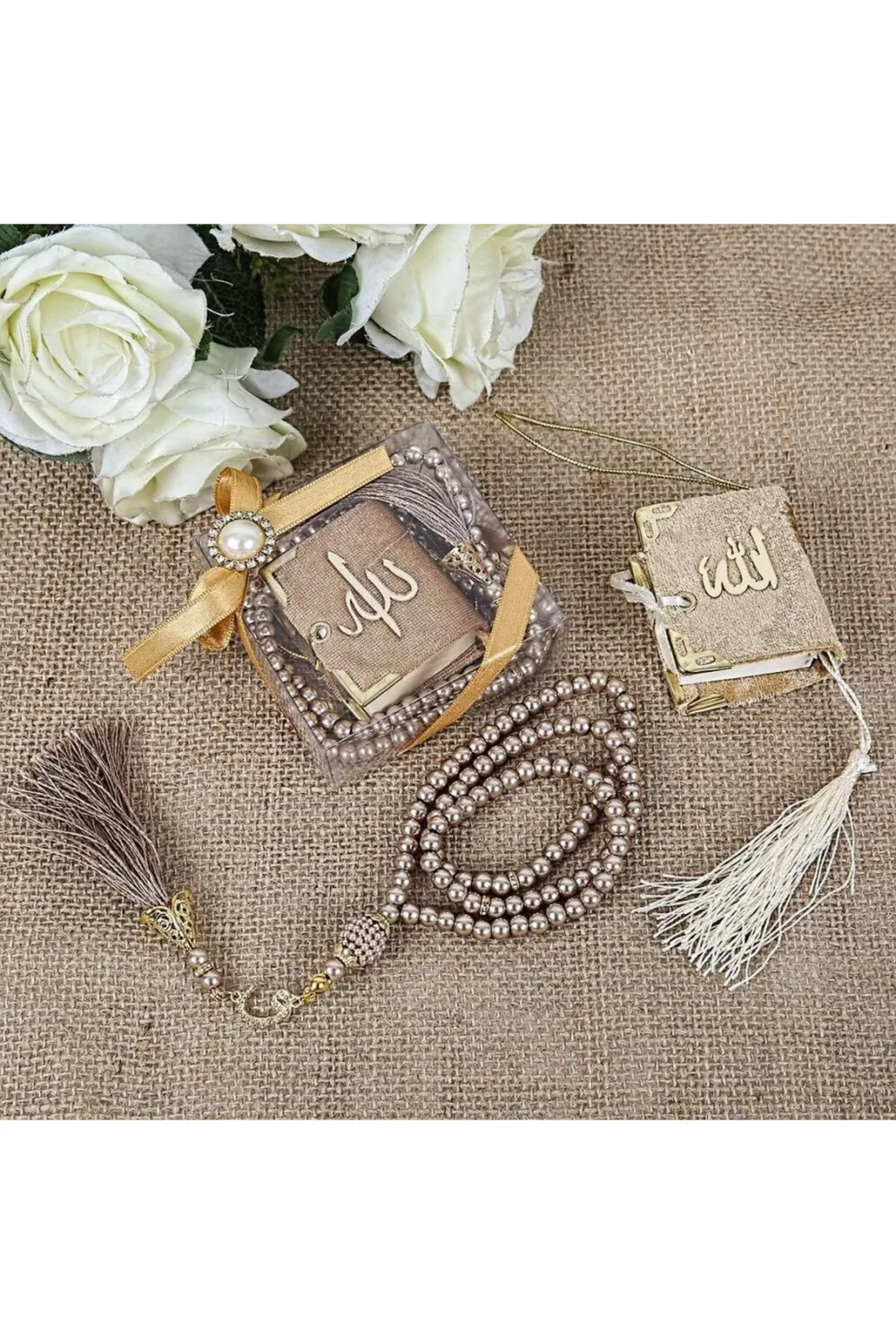 Hediyelik Mini Kuran, Inci Tesbihli Kare Kutulu Set 8